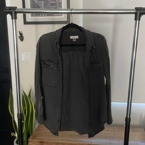 Never worn charcoal Pilcro by Anthropologie medium curved hem button down